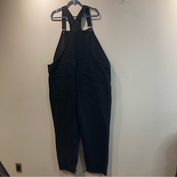 ASOS Sz 20 Adjustable Straps Several Pockets Denim  Overalls in Black - Picture 10 of 15